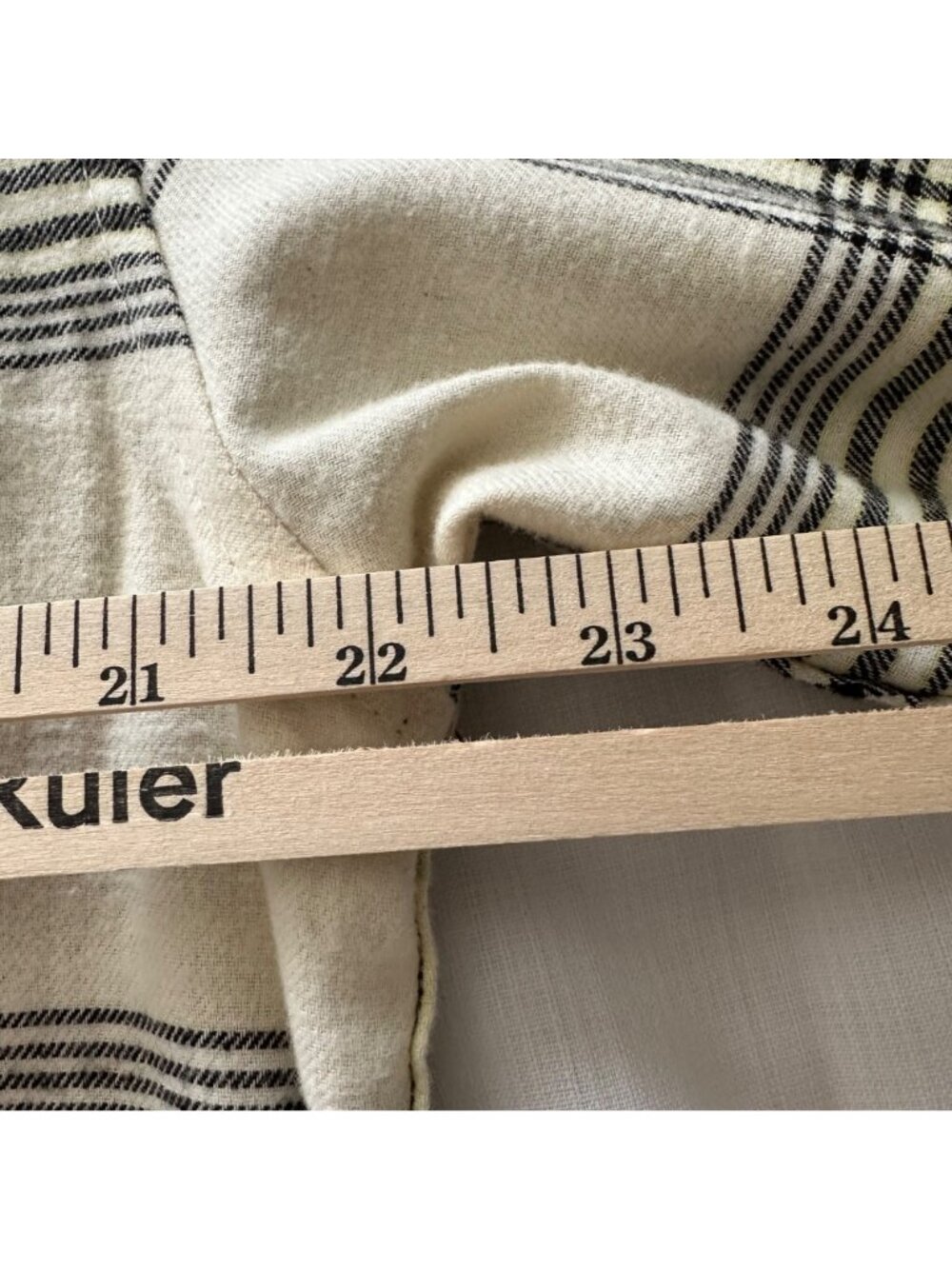 No Boundaries Oversized Men's Large Black Cream Plaid Hooded Flannel Shacket NWT - Picture 6 of 11